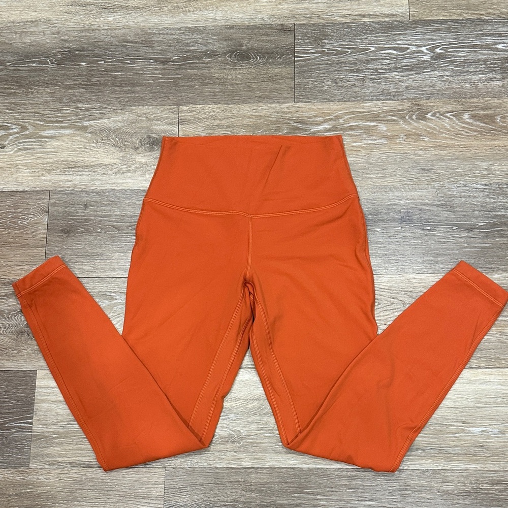 Lululemon Orange 🍊 Leggings - Like New Condition!